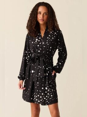 MASON GREY Quinn Cloud Jersey Banded Short Robe in Black Stars Size Small